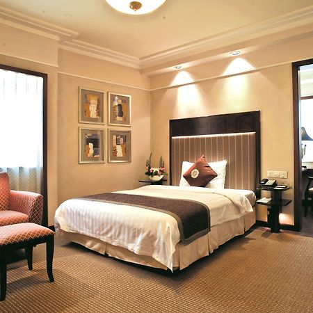 Howard Johnson Ginwa Plaza Hotel Xi'an  Exterior photo