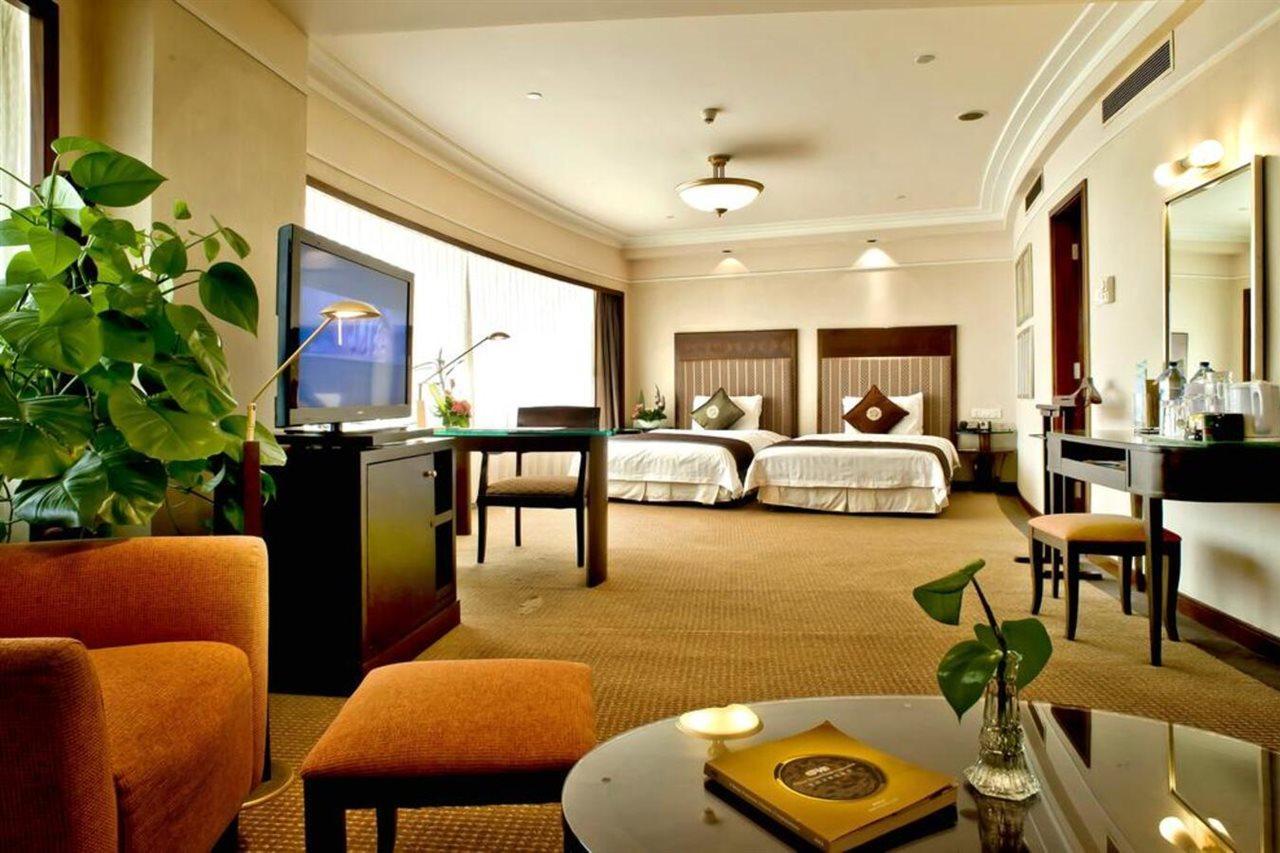 Howard Johnson Ginwa Plaza Hotel Xi'an  Exterior photo